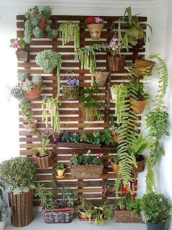 Decorando seu apartamento/casa com um jardim vertical com plantas  artificiais